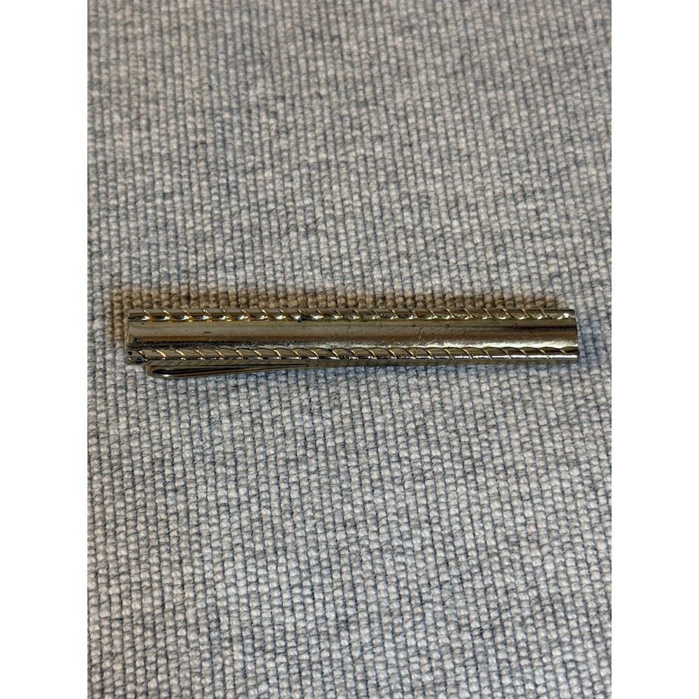 Vintage 1950s Gold-Tone Tie Bar – Classic Textured Men's Accessory - Picture 2 of 9